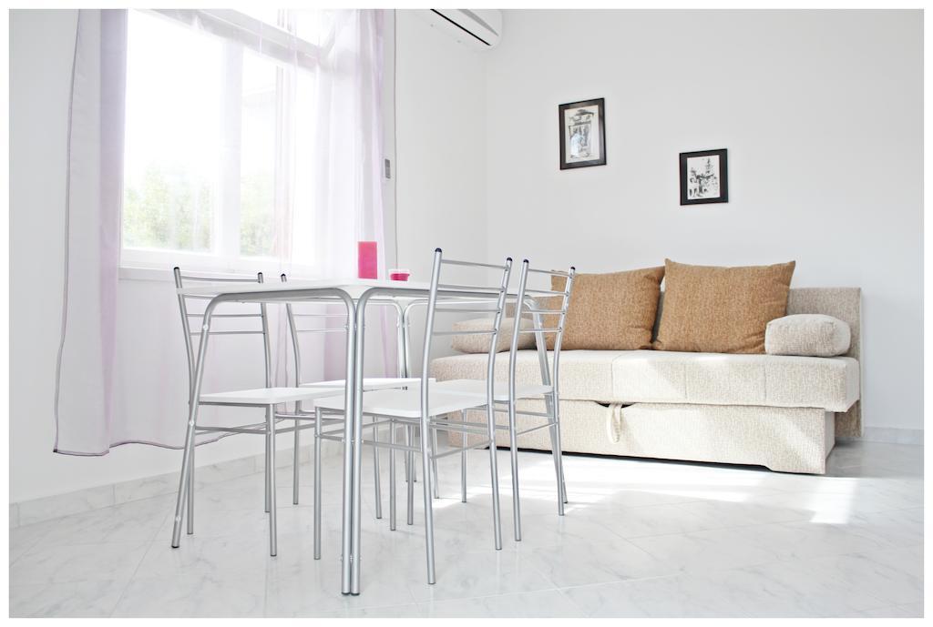 Apartments & Room Dijana Trogir Extérieur photo